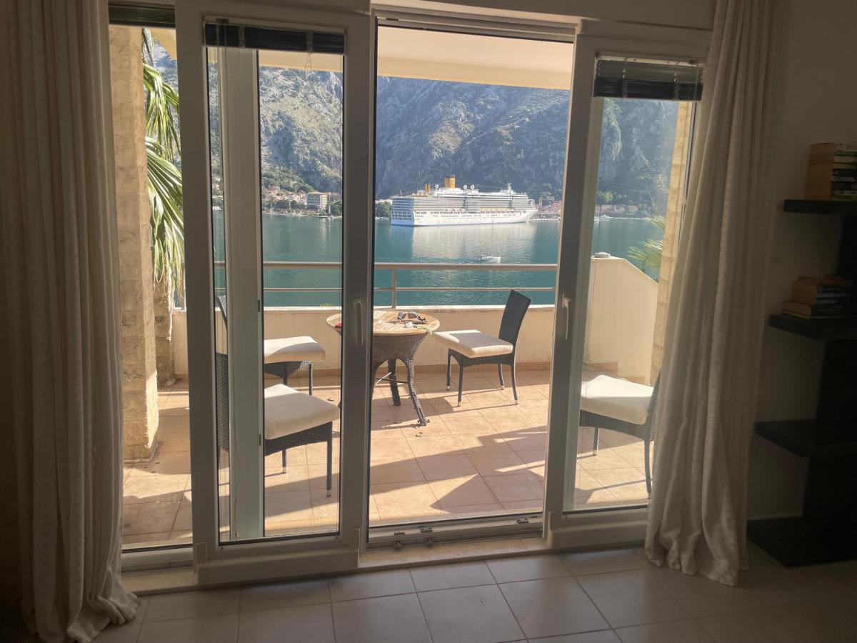 Stunning View To Kotor Bay And Old Town - C2 Vista Apartment Muo Exterior foto