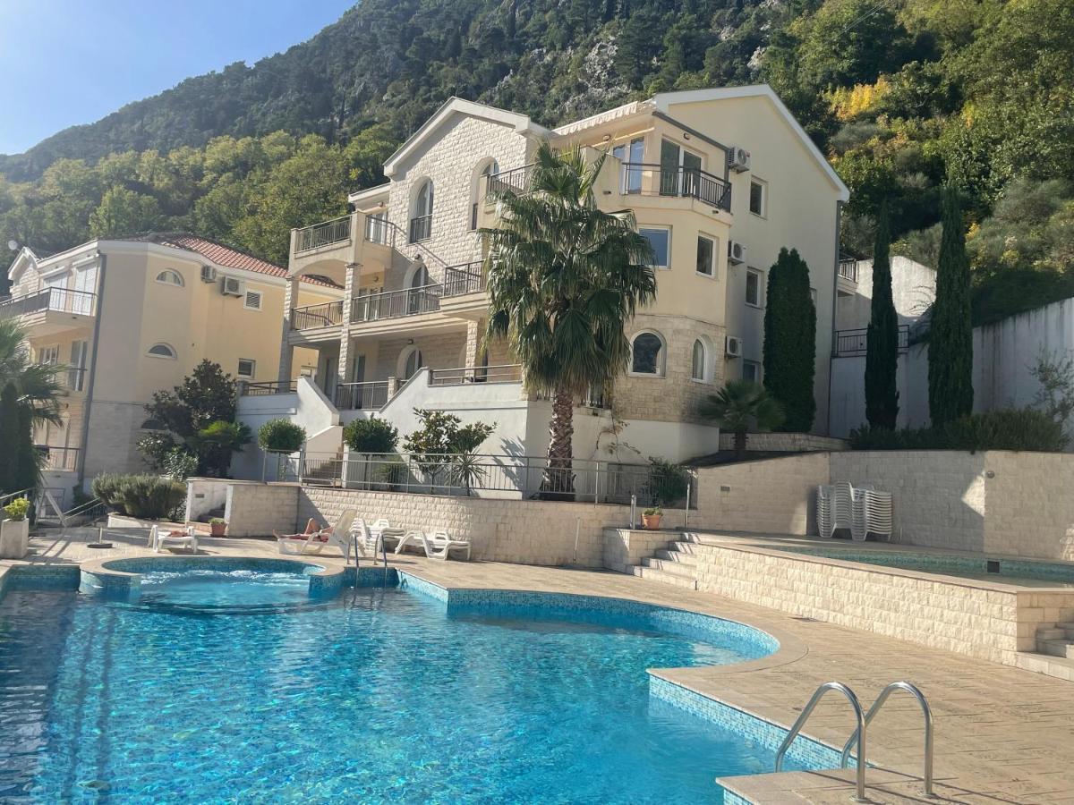 Stunning View To Kotor Bay And Old Town - C2 Vista Apartment Muo Exterior foto